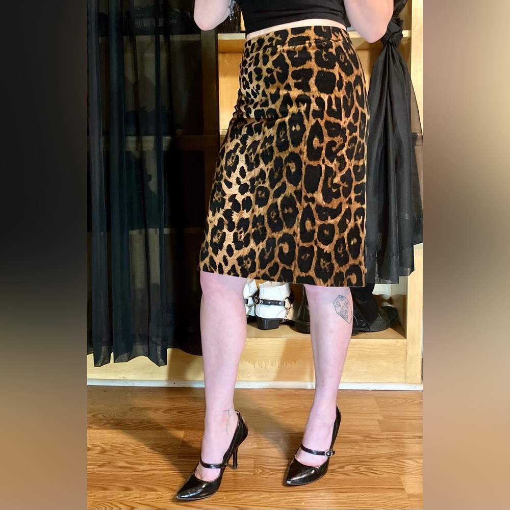 Leopard Print Pencil Skirt.
